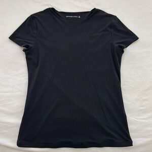 A&F soft matte seamless tuckable baby tee